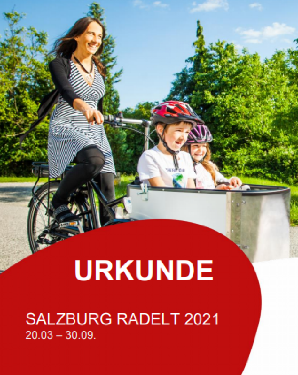 Urkunde für Salzburg Radelt mit Mutter und zwei Kindern im Lastenrad.